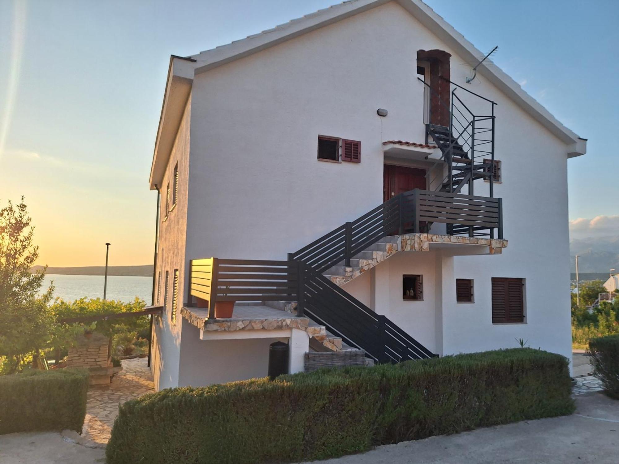 Apartments Cetiri Sestrice ノビグラード・ダルメーシャ エクステリア 写真